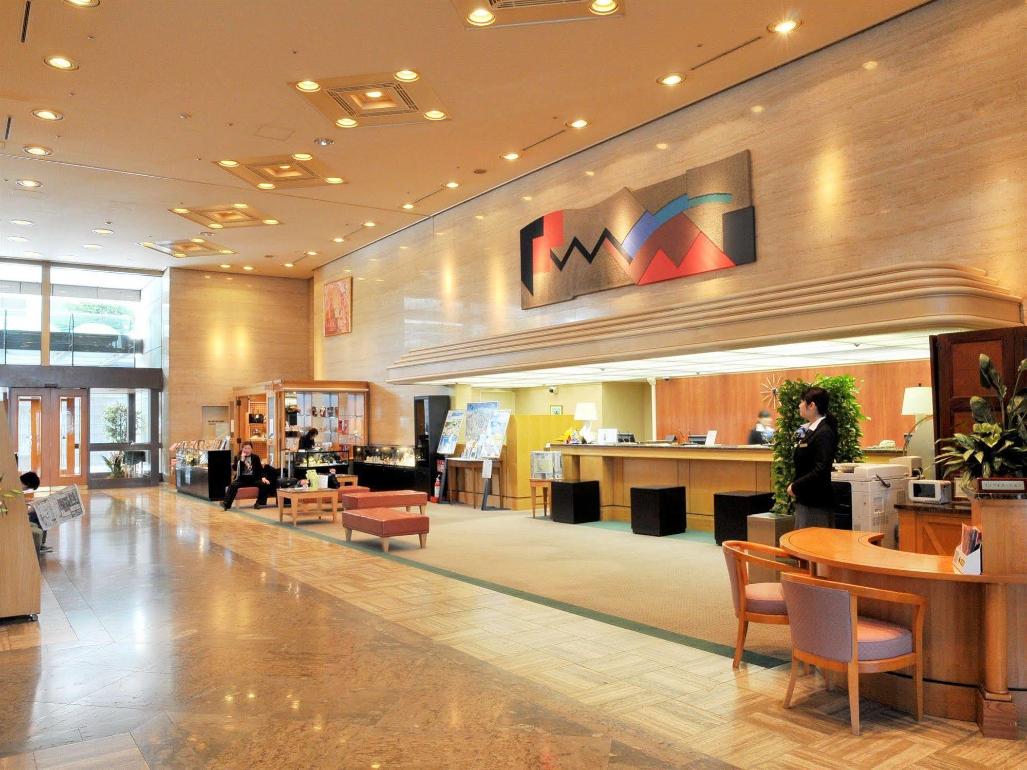 Kkr Hotel Tokyo Exterior photo