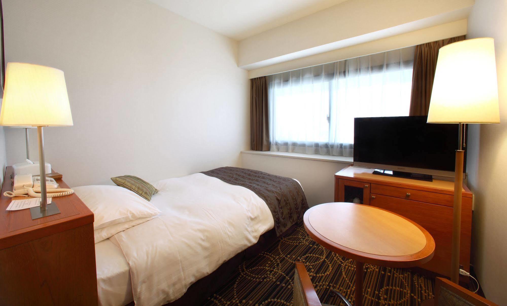 Kkr Hotel Tokyo Exterior photo