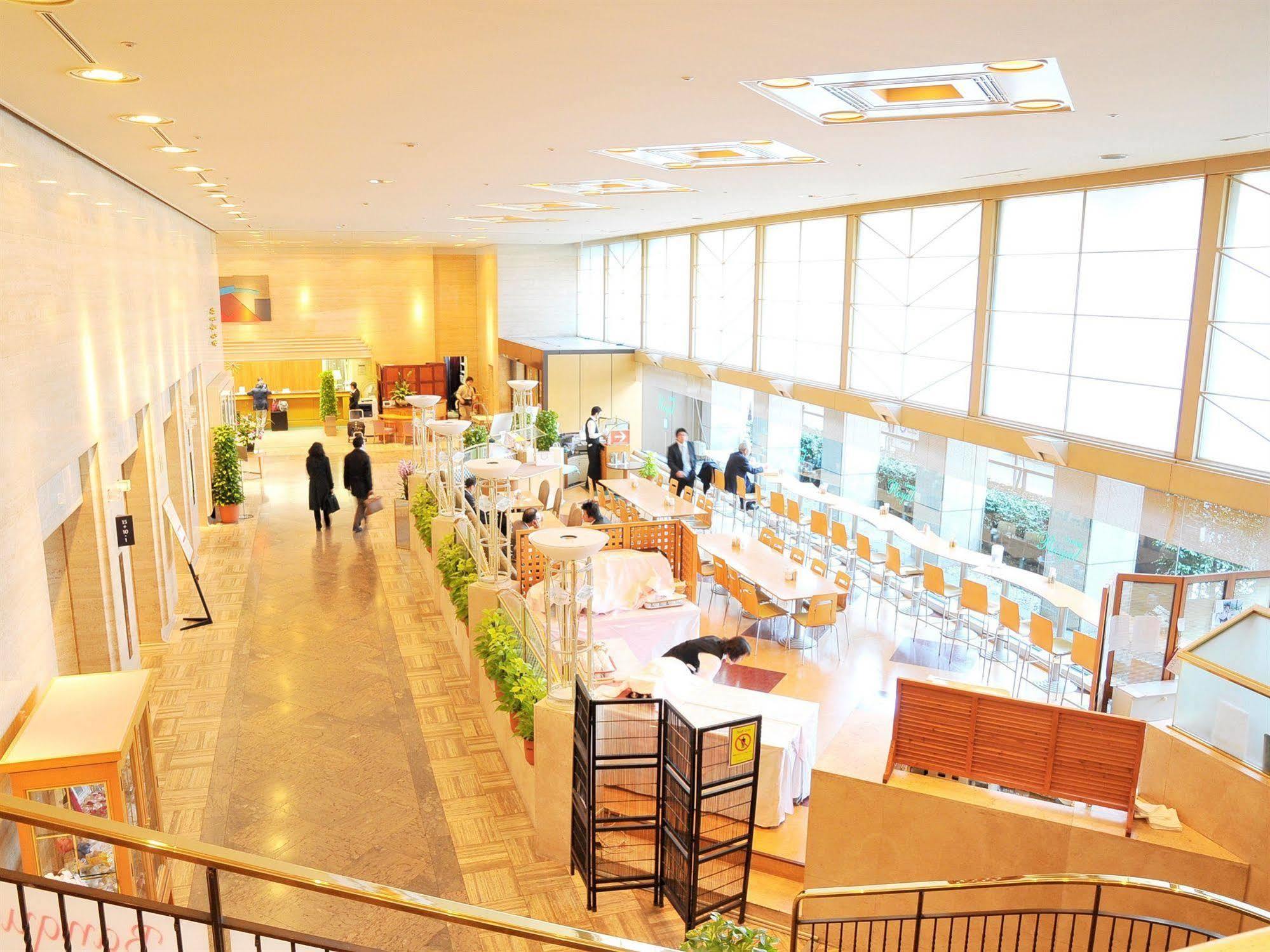 Kkr Hotel Tokyo Exterior photo
